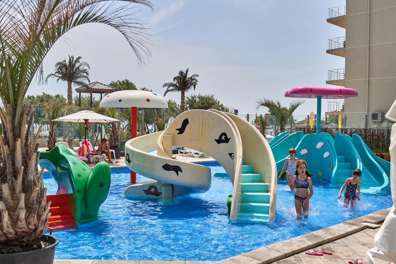 Cristalex Studio Aparthotel Pool & Spa Mamaia Nord Нэводари Экстерьер фото