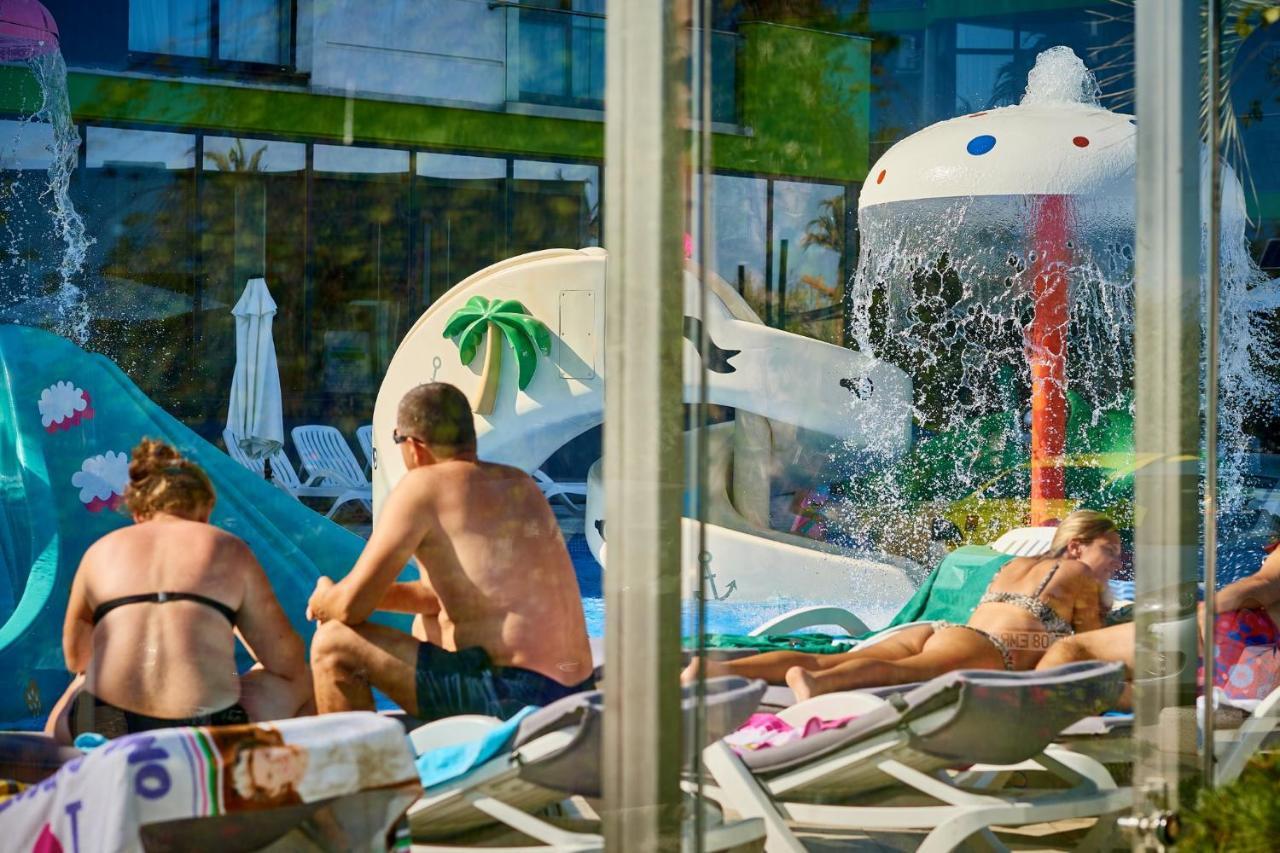Cristalex Studio Aparthotel Pool & Spa Mamaia Nord Нэводари Экстерьер фото